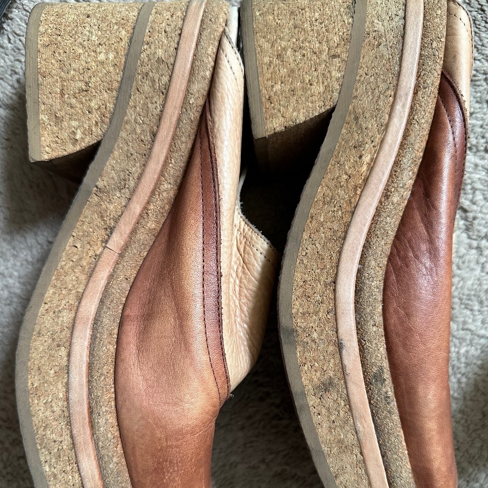 FREE PEOPLE PLATFORM LEATHER SLIDES